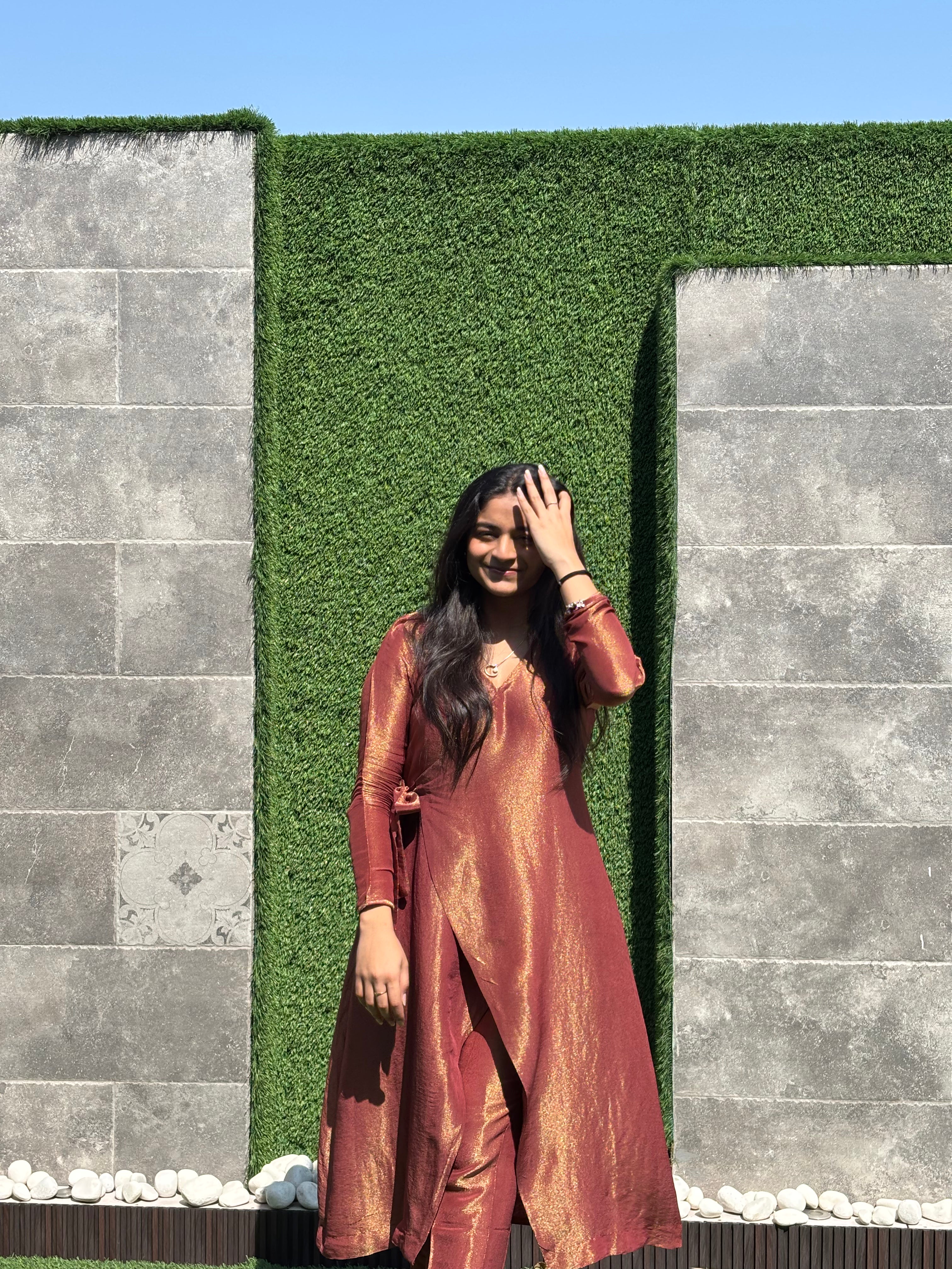Hazrat viscose tissue garment by GINNI:The Label